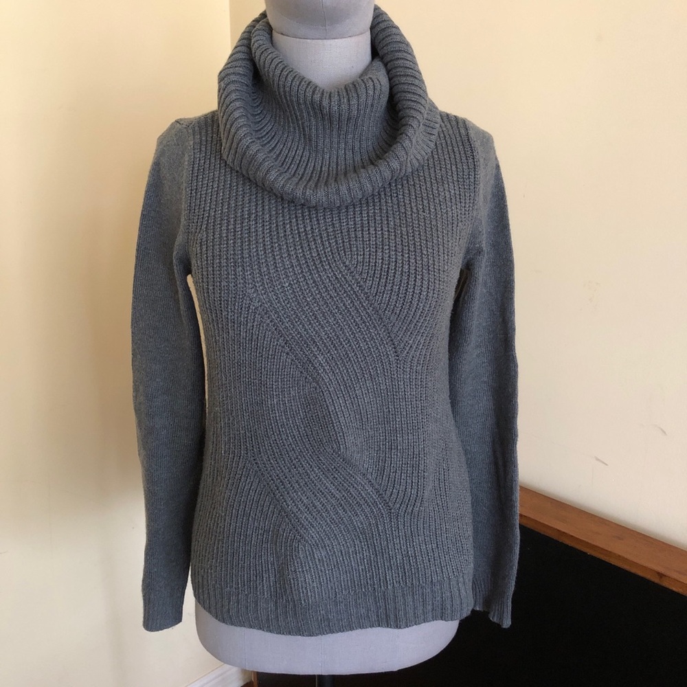 GAP Wool Blend Sweater